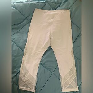 lululemon athletica White Capris